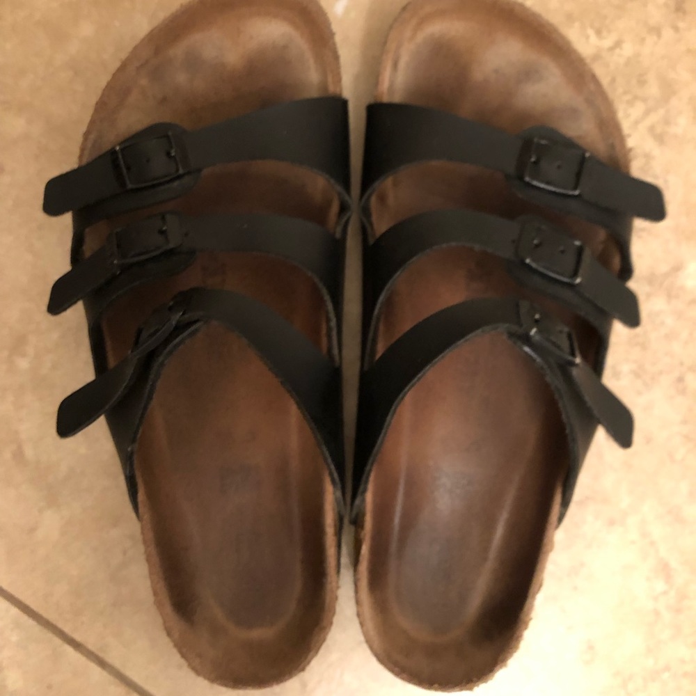 Black Birkenstocks size 39 size 9US